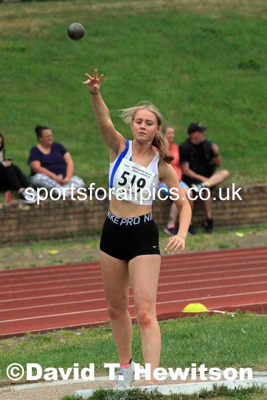 Shot putt, 2022 NEGP Monkton 5, Wednesday, July 20th. Photo: David T. Hewitson/Sports for All Pics